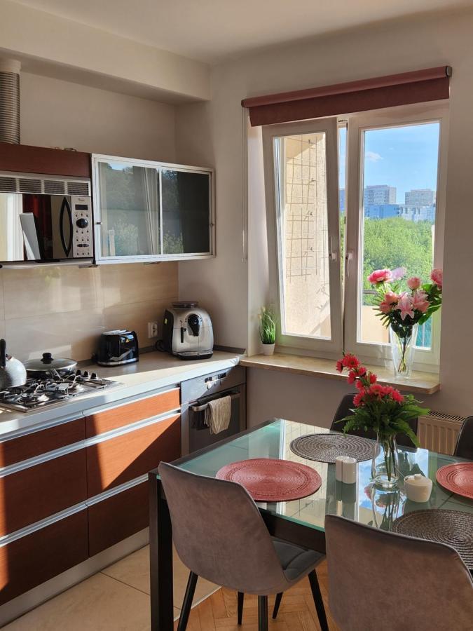 바르샤바 Sloneczny Apartament Bluszczanska 아파트 외부 사진