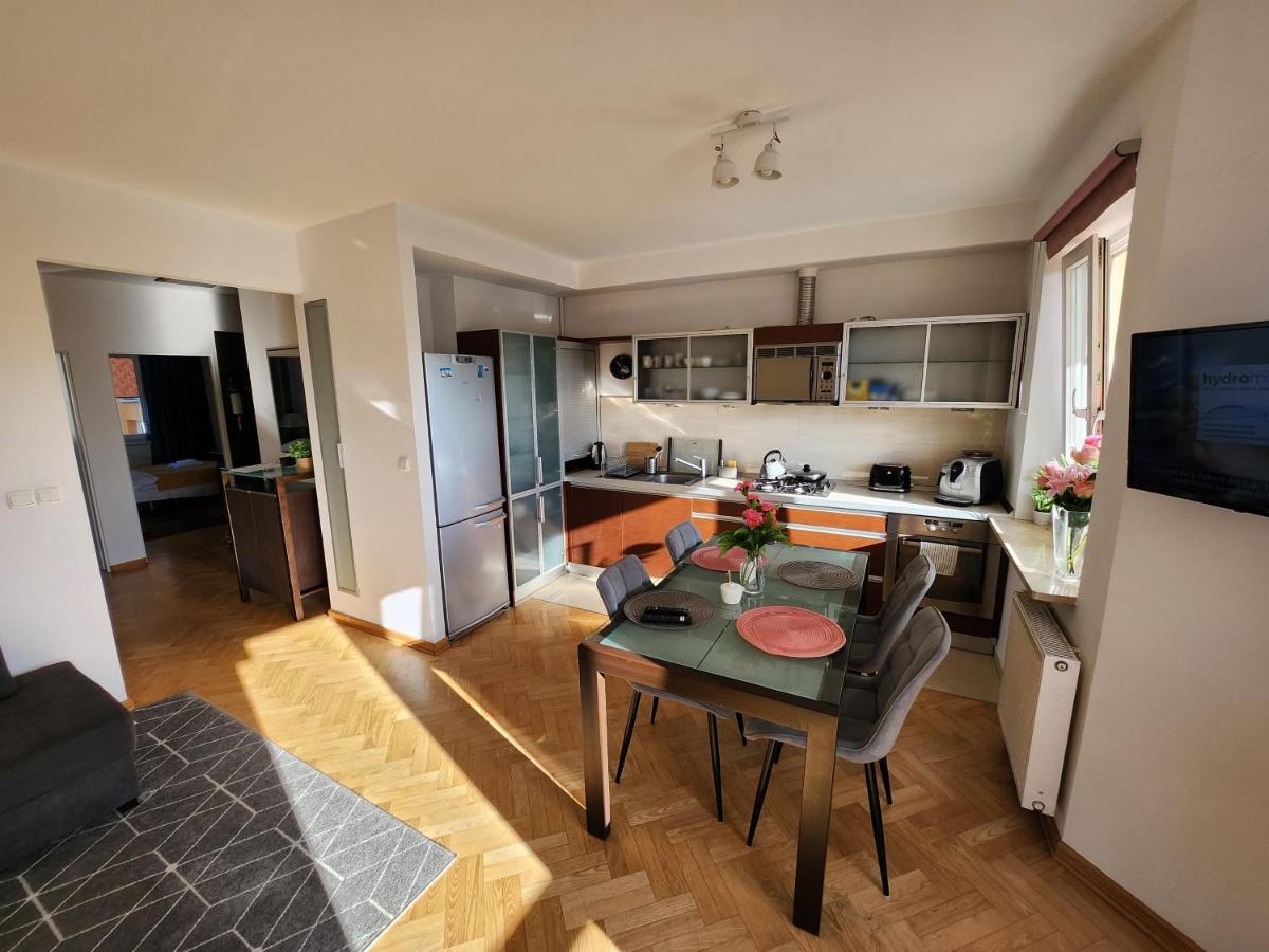 바르샤바 Sloneczny Apartament Bluszczanska 아파트 외부 사진